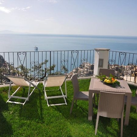 Gresy Appartamento Suite Positano Eksteriør billede