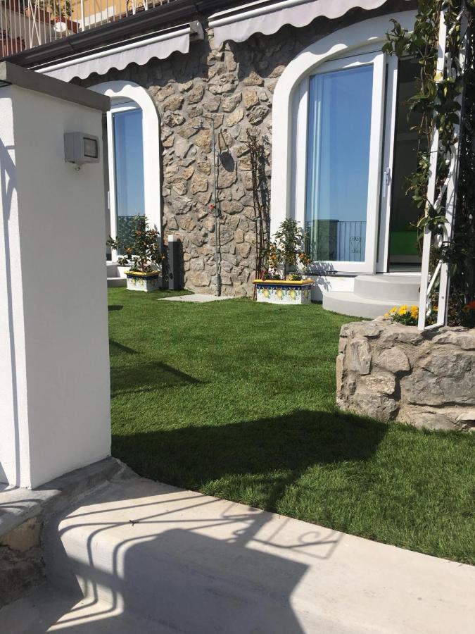 Gresy Appartamento Suite Positano Eksteriør billede
