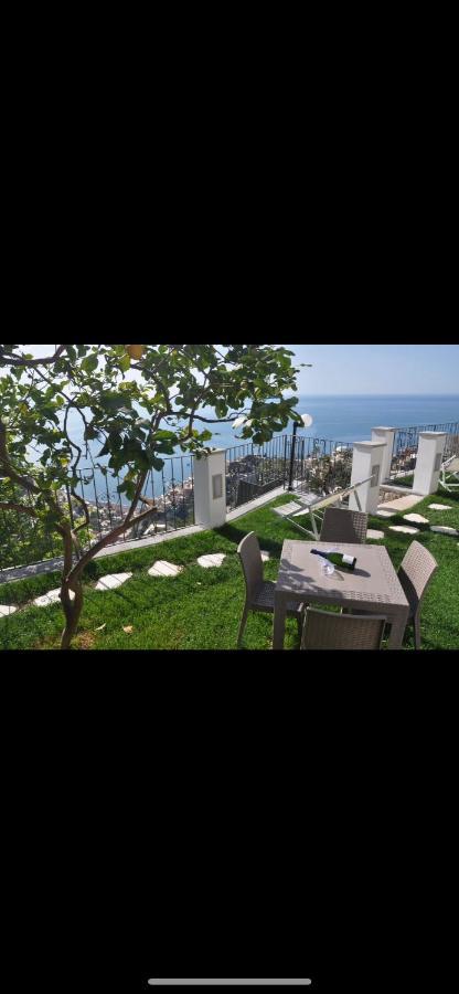 Gresy Appartamento Suite Positano Eksteriør billede